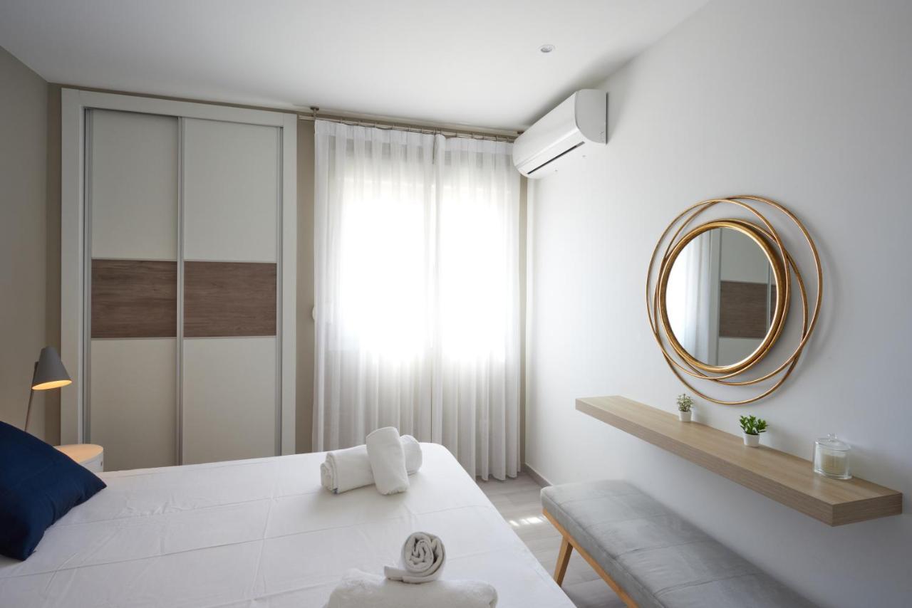 Apartment Bright & Modern 2 Bedroom 300m To The - *